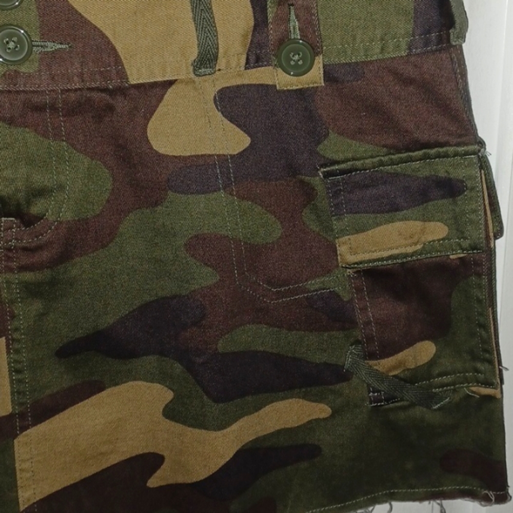 London Jean chino camo skirt - Picture 2 of 4